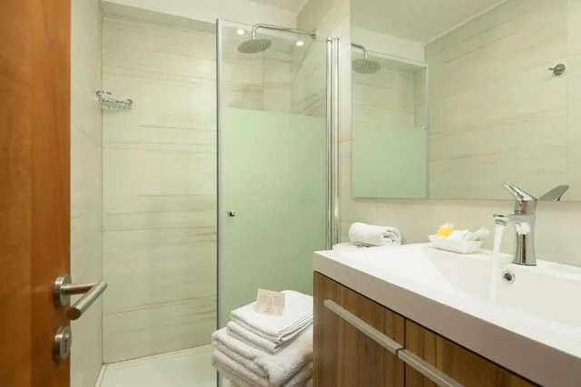 غرفة ثلاثية بحمام خاص، Hotel Boutique Lambassade Bellavista 2/2