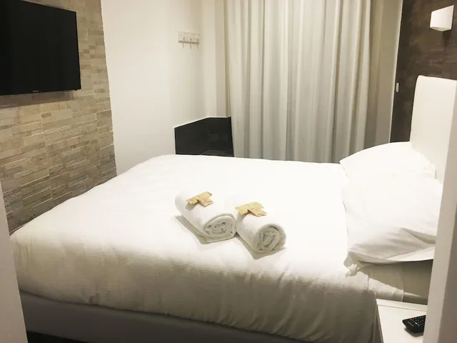 غرفة بسرير كوين، Aurum Firenze 1/2