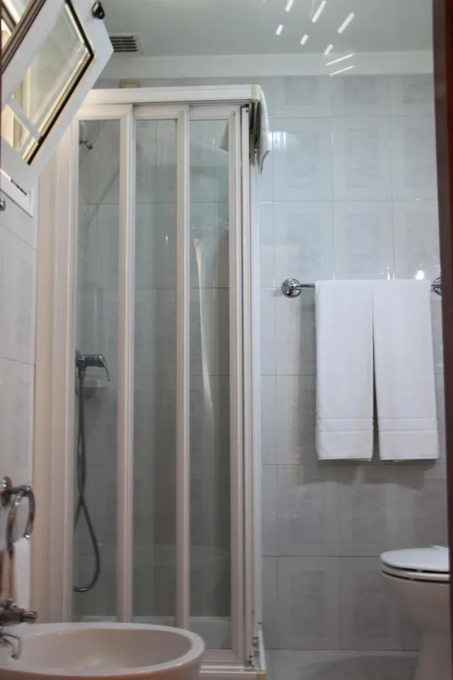 غرفة كلاسيكية مفردة، HOTEL QUASAR 5/6