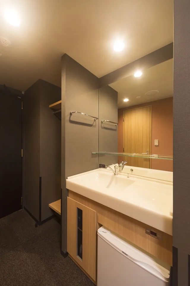 غرفة قياسية مفردة بسرير مزدوج، Dormy Inn Premium Tokyo Kodenmacho 5/9