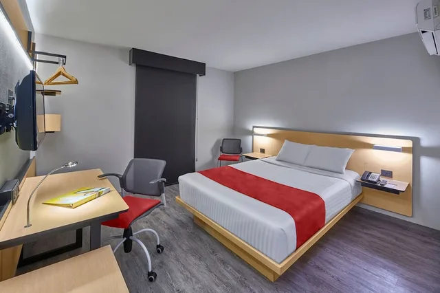 Room, Queen Bed, City Express by Marriott San Luis Potosi Zona Universitaria 9/10