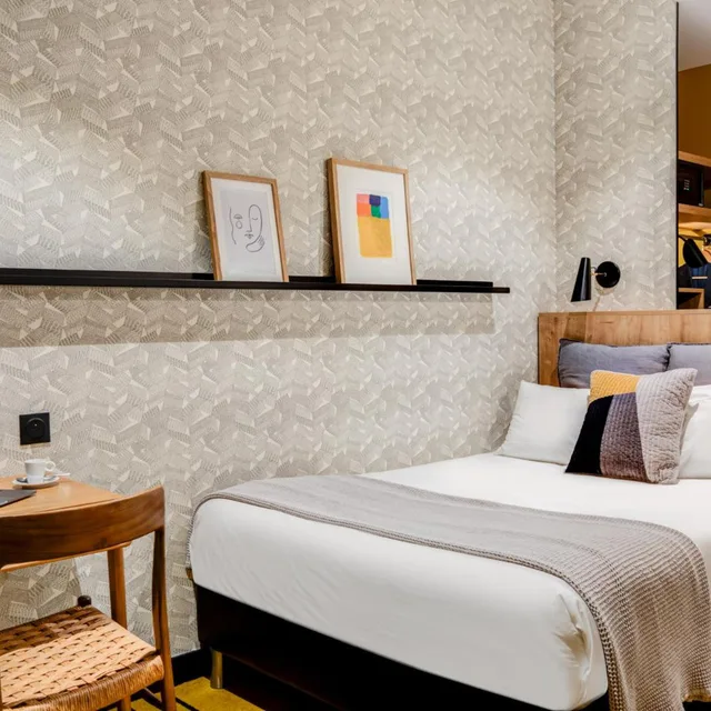 غرفة صغيرة بسرير مزدوج، Republik Hotel 1/4