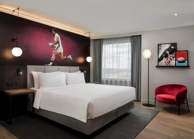 جناح بسرير كينج، Radisson RED London Twickenham 2/8