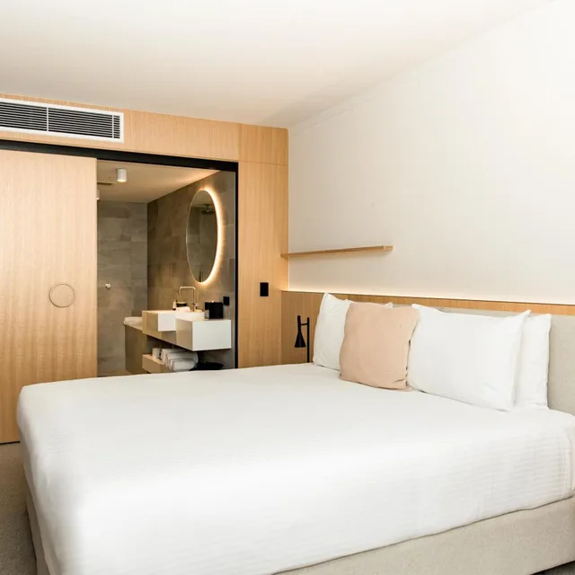 Esplanade Quay, Deluxe, Studio, King Bed، Quay Perth Hotel 1/10