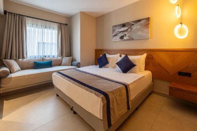 Deluxe, Family, Double Bed, Siu Collection Beldibi 1/10