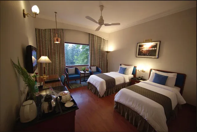 غرفة سوبيريور بسرير فردي، Clarks Hotel 2/4
