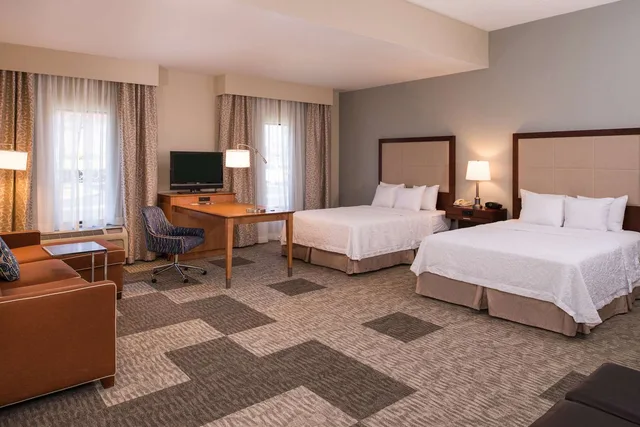 جناح استوديو بسريرين كوين، Hampton Inn and Suites Schertz 1/3
