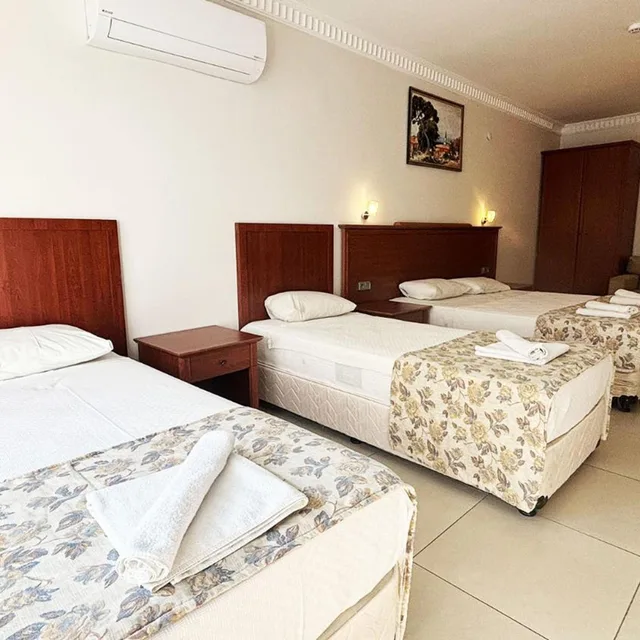 غرفة رباعية، Forum Residence Hotel 4/9