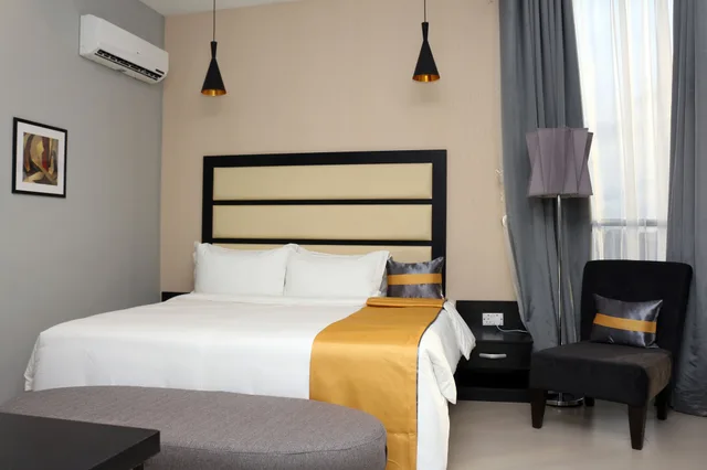 جناح استوديو فاخر بسرير كينج لذوي الإعاقة، Mayhill Hotel 2/10