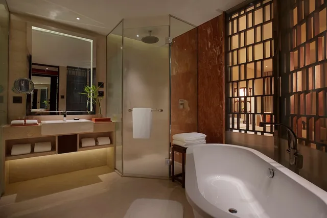 غرفة ديلوكس بسريرين منفصلين وسرير كينج، Hyatt Regency Qingdao 3/3