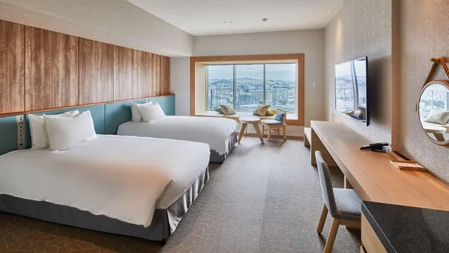 Deluxe, Twin Beds, Night View, Corner، HOTEL AlaCOOJU OKINAWA 1/1