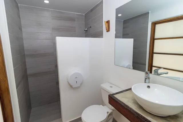 غرفة بسريرين منفصلين، Hotel Sansiraka by GEH Suites 2/8