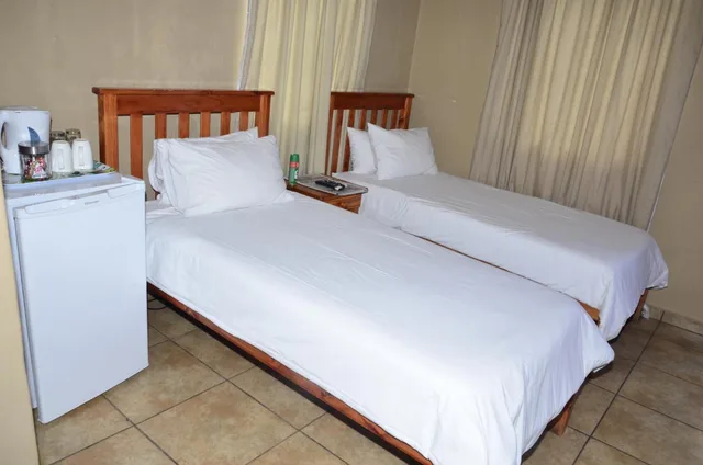 غرفة قياسية بسرير مزدوج، Sand River Resort 3/4