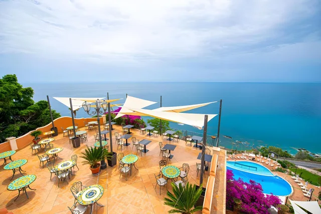 غرفة كلاسيكية بسرير مزدوج أو سريرين منفصلين، Baia Taormina Hotel 1/1