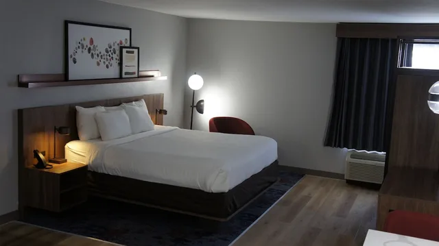 غرفة بسرير كينج لذوي الإعاقة، Hawthorn Extended Stay by Wyndham Knoxville 3/5