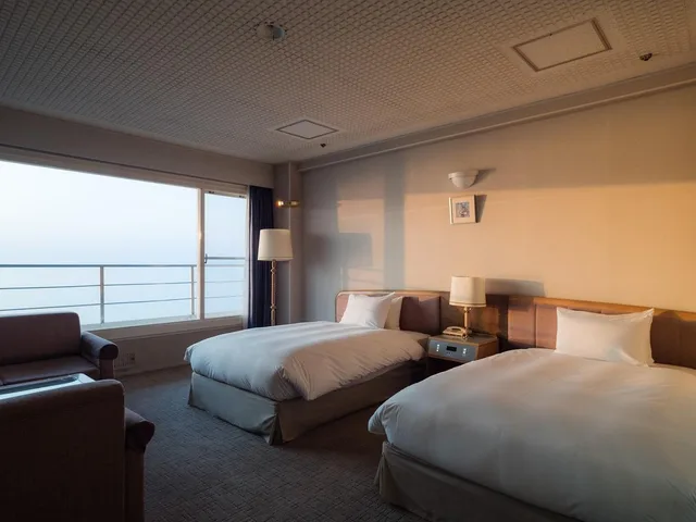 Moderate, Twin Beds, Smoking، Shirahama Key Terrace Hotel Seamore 2/2