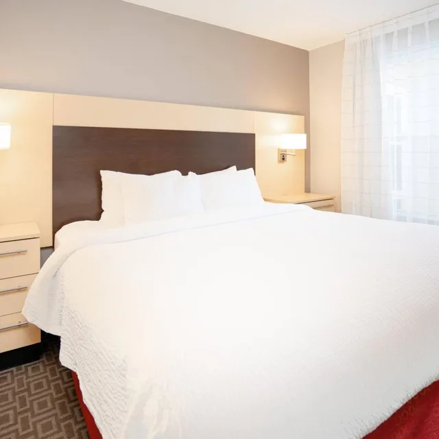 جناح بسرير كينج بغرفتي نوم، Towneplace Suites Rochester 1/4