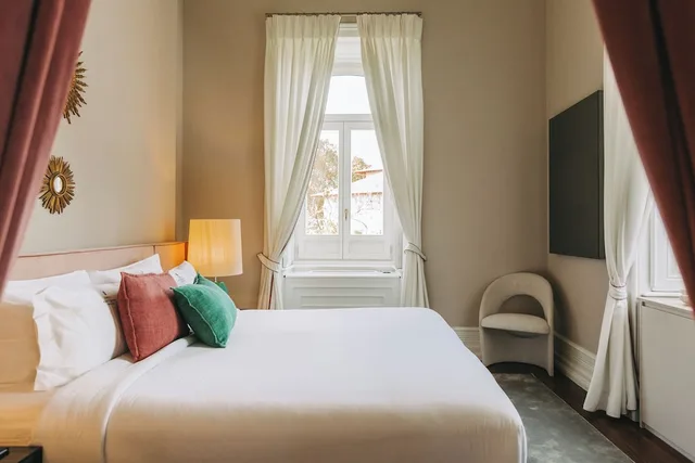 Master, Queen Bed، Torel Palace Lisbon 5/10