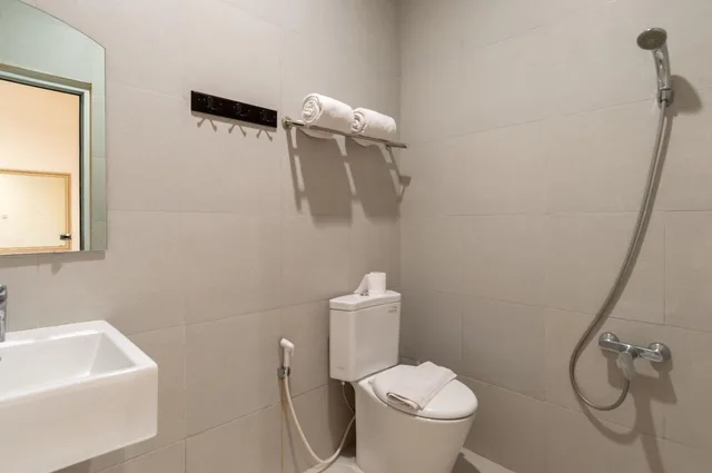 Executive, Suite, Sans Hotel Finest Medan 5/5