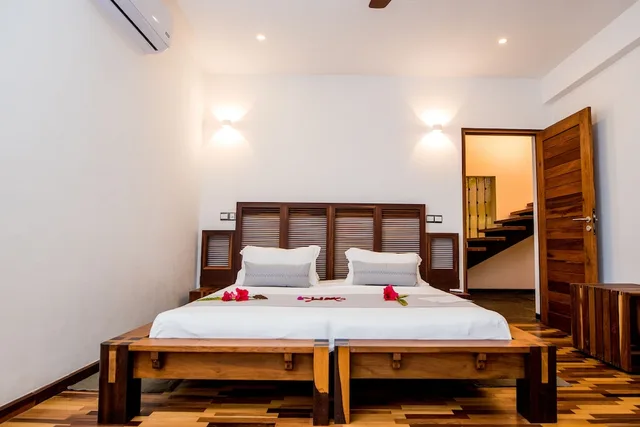 3 Bedrooms, Luxury, Villa, 3 Queen Beds, Beach Side, Private Pool، Home Madagascar The Residence 6/7