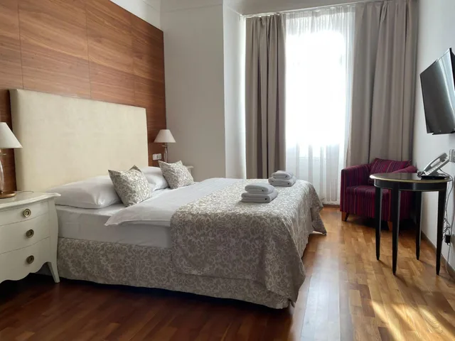غرفة ديلوكس ثلاثية، Little King Hotel U Malvaze 1/9