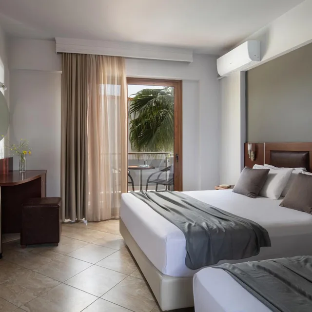Room, Triple, Pool View, Simeon Hotel 5/8