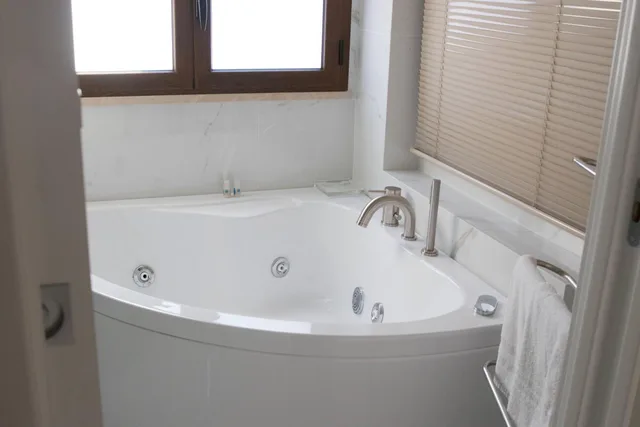 جناح بشرفة، Milazzo INN 6/7