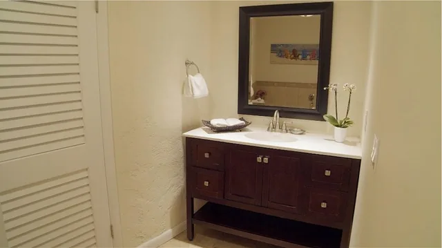 2 Bedrooms, Premium, Suite, King and Queen Bed, Bay View, Kitchen، Coconut Palm Inn 4/5