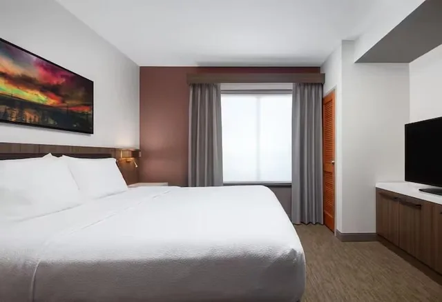 جناح بسرير كينج لذوي الإعاقة، Hilton Garden Inn Kalispell 1/5