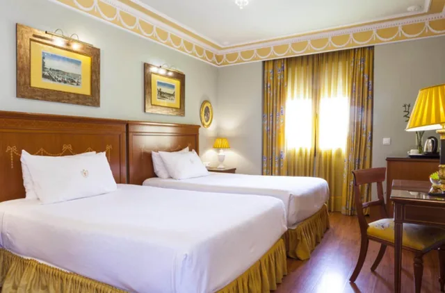 غرفة بسرير مزدوج، Hotel Inglaterra 8/10