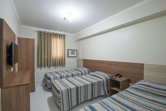 غرفة قياسية ثلاثية بسرير مزدوج وسرير فردي، Guarumar Hotel 1/6