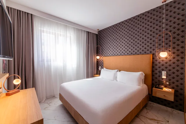 غرفة ديلوكس بإطلالة على المدينة، UMusic Hotel Madrid 2/5