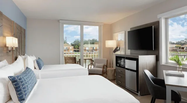 Premier, Double Bed, Water Side، SkyBeach Resort 2/7