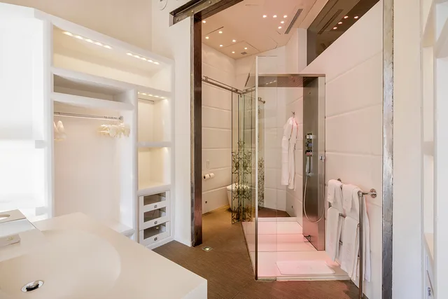 جناح ملكي، El Palauet Royal Suites 8/10