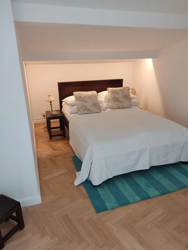 لوفت ديلوكس، CRYSTAL SUITES OLD TOWN 6/10
