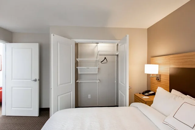 جناح بغرفة نوم واحدة، Towneplace Suites By Marriott Louisville Airport 1/3