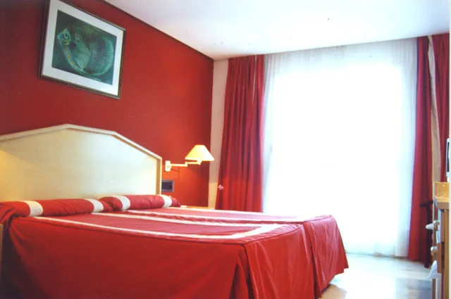 غرفة قياسية بسرير مزدوج أو سريرين منفصلين، Del Mar Hotel And Spa 1/1