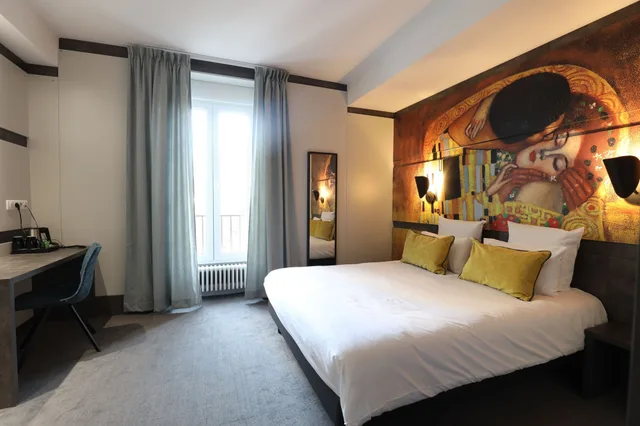 غرفة سوبيريور بسرير مزدوج أو سريرين منفصلين، P Tit Dej Hotel Millau La Capelle 1/3