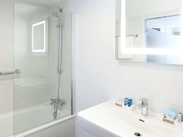 غرفة سوبيريور بسرير فردي، Novotel London Wembley 8/9