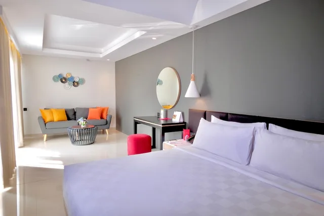 جناح جونيور بسرير مزدوج بشرفة، @Hom Hotel Simpang Lima 2/2