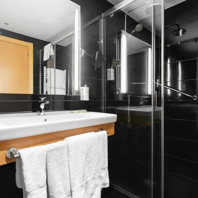 غرفة بسريرين منفصلين مع سرير إضافي، Eurostars Blue Coruna 9/10