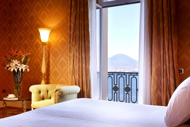 Executive, Suite, King Bed, Sea View, Eurostars Hotel Excelsior 6/10