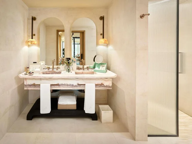 جناح بإطلالة على الشاطئ، Aliee Istanbul - A Paris Society Collection Hotel 2/2