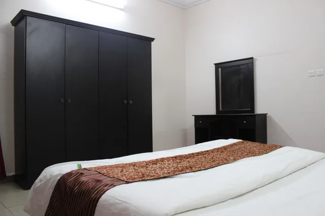شقة بسرير مزدوج وسريرين منفصلين بغرفتي نوم، العييري للوحدات السكنية 2(Al Eairy Furnished Apartments Al Bahah 2) 9/10