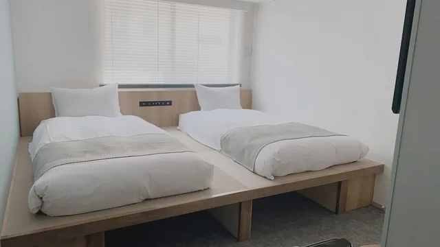 Connecting, 4 Beds, The Tourist Hotel & Cafe Akihabara 2/2