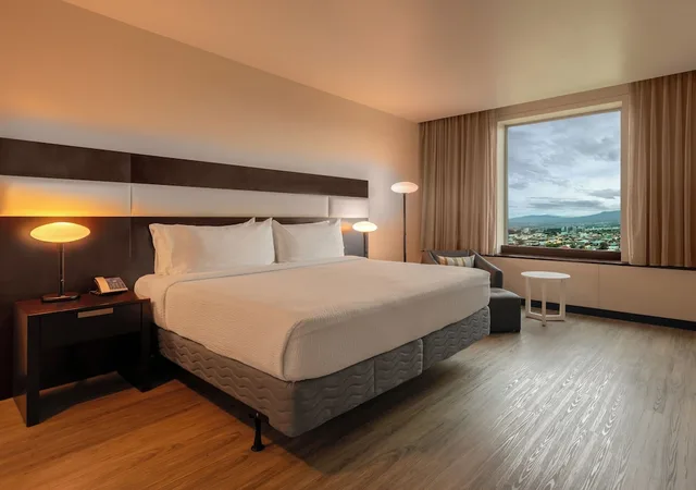 غرفة ديلوكس بسرير مزدوج، Four Points by Sheraton San Jose Sabana 5/10