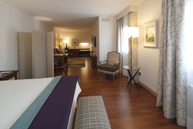 جناح جونيور، Parador De Villafranca Del Bierzo 3/3