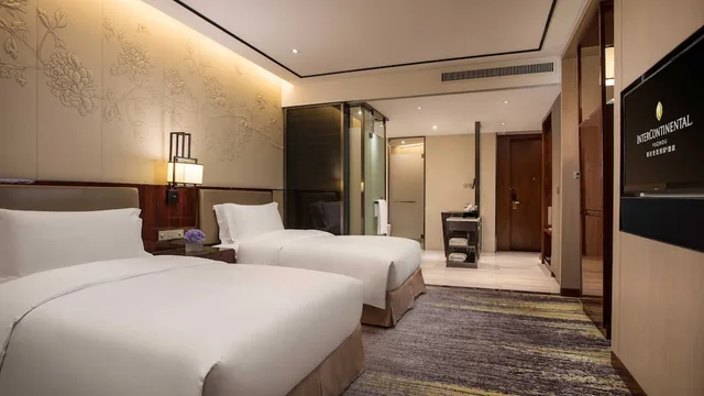 غرفة كلاسيكية بسريرين مزدوجين بإطلالة على المدينة، InterContinental FUZHOU 1/4