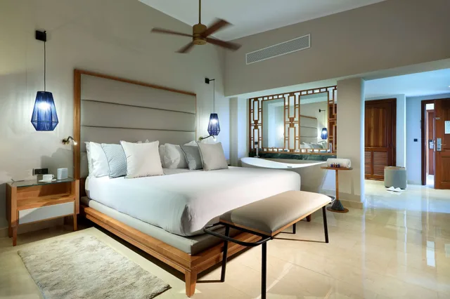 Junior Suite, 2 Double Beds, Beach Side, Sofa، Grand Palladium Palace Resort Spa Casino All Inclusive 2/6
