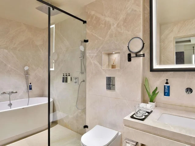 جناح بسرير مزدوج مع أريكة، Novotel Jodhpur ITI Circle 3/5